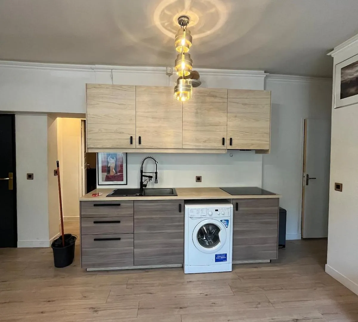 Appartement Beautiful 3-Room, Porte Saint-Cloud, Paris